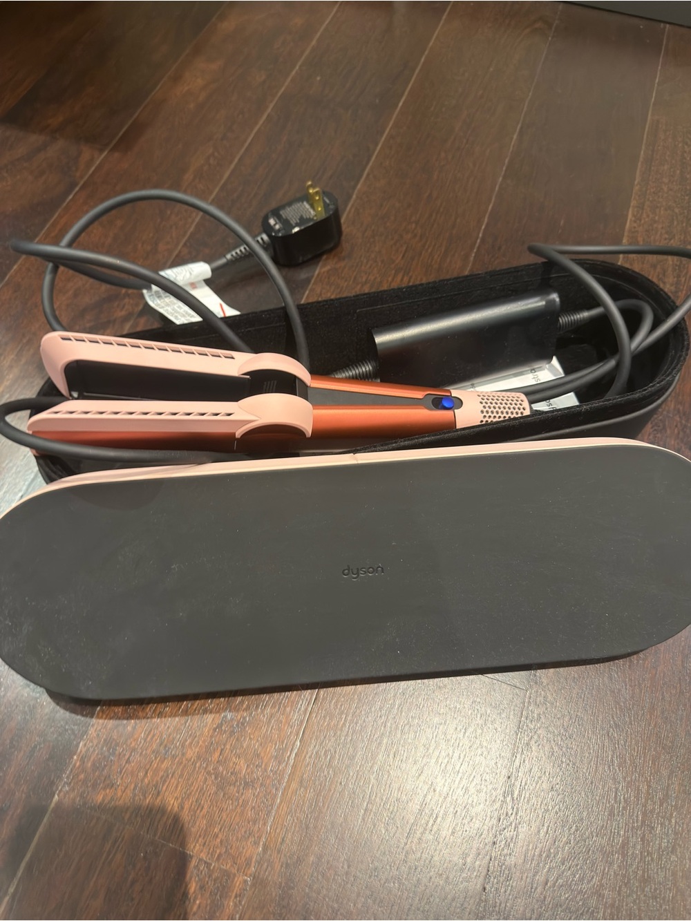 Dyson Hair Straightener in Rose Gold and Light Pink